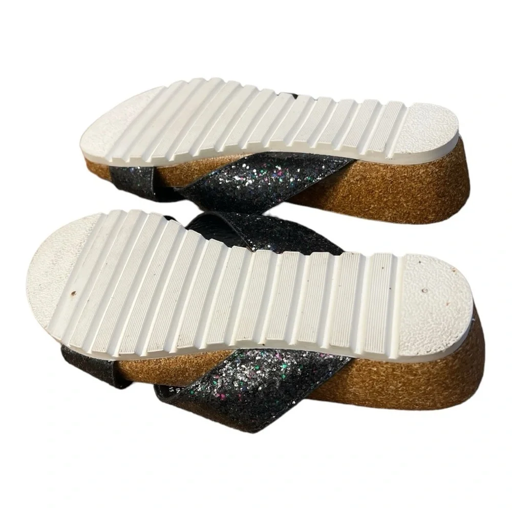 Secret Celebrity Cookie Crumble Glitter Slides Vegan Size 8M